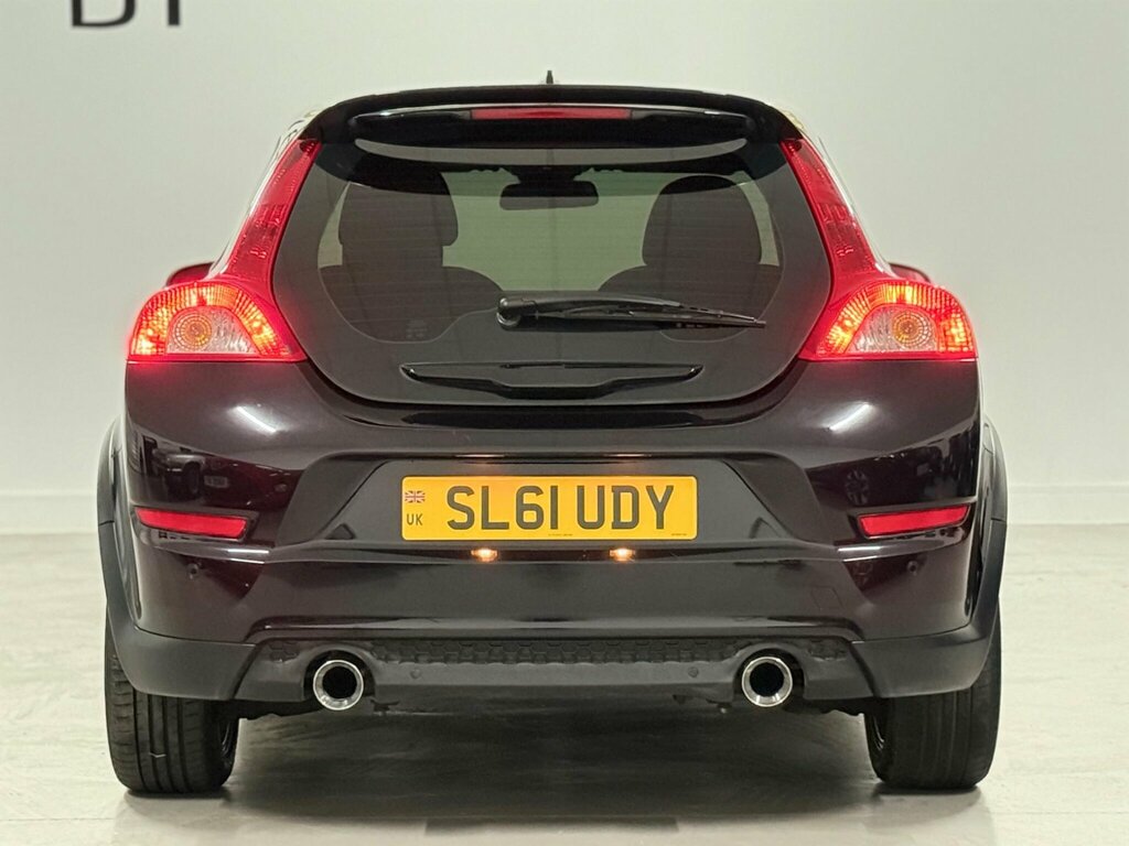 Volvo C30 C30 R-design White #21