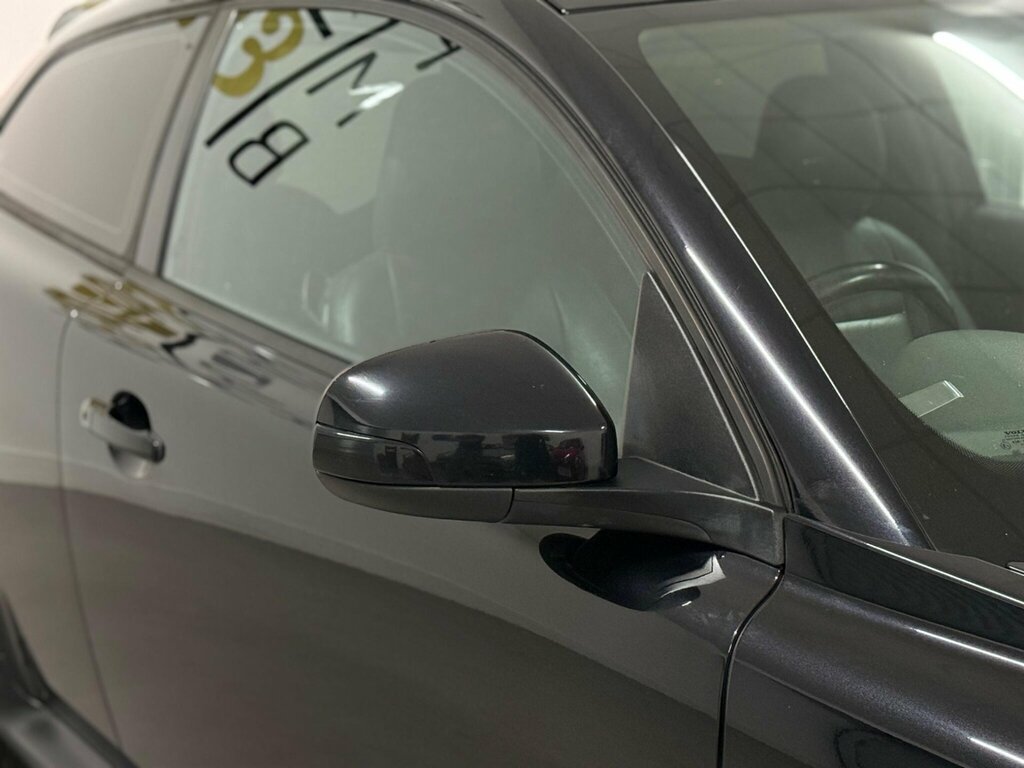 Volvo C30 C30 R-design White #29