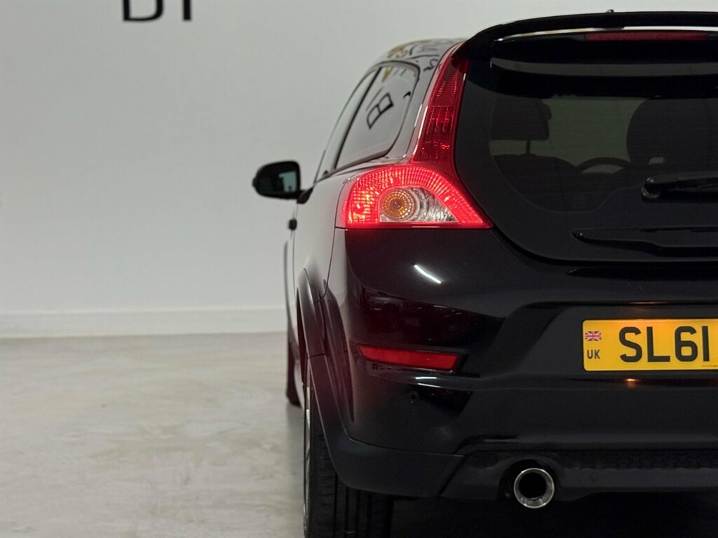 Volvo C30 C30 R-design White #20