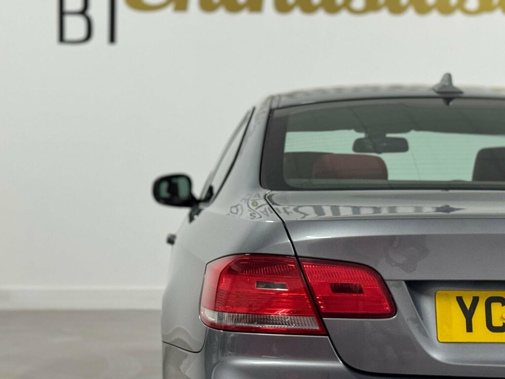 BMW 3 Series 320D Se Black #28
