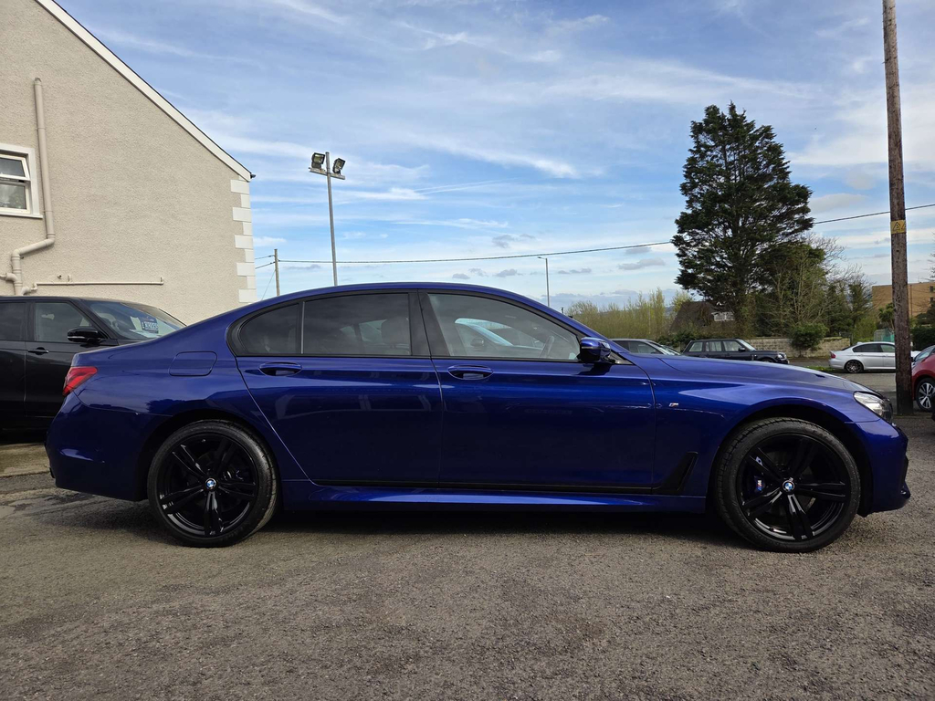 BMW 7 Series  Black #30
