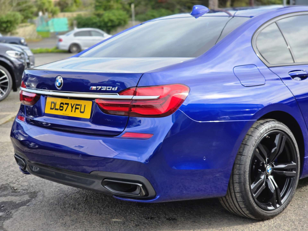 BMW 7 Series  Black #25