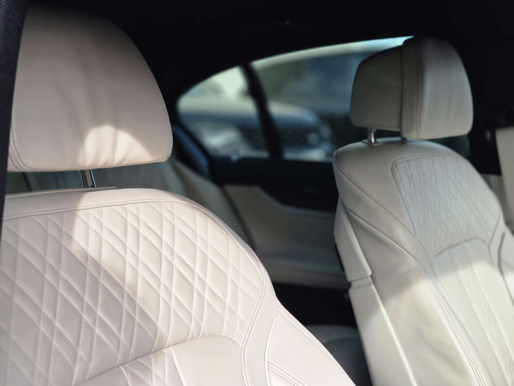 BMW 7 Series  Black #7