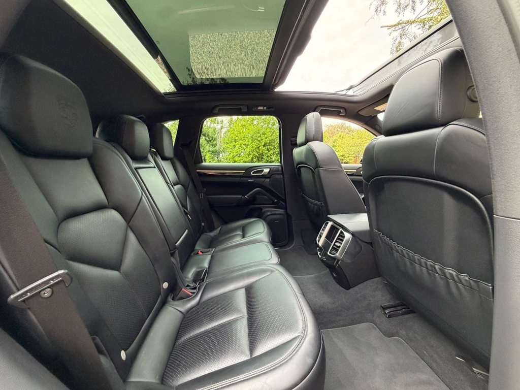Porsche Cayenne 4.1 S Platinum Edition Tiptronic S Black #33