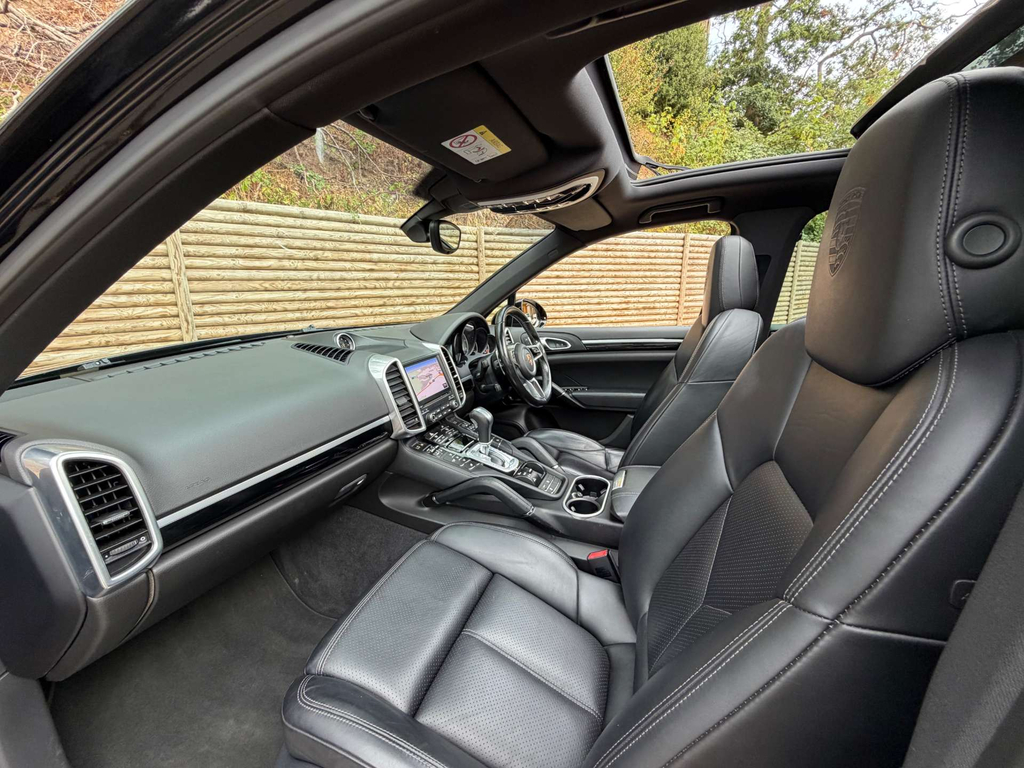 Porsche Cayenne 4.1 S Platinum Edition Tiptronic S Black #26