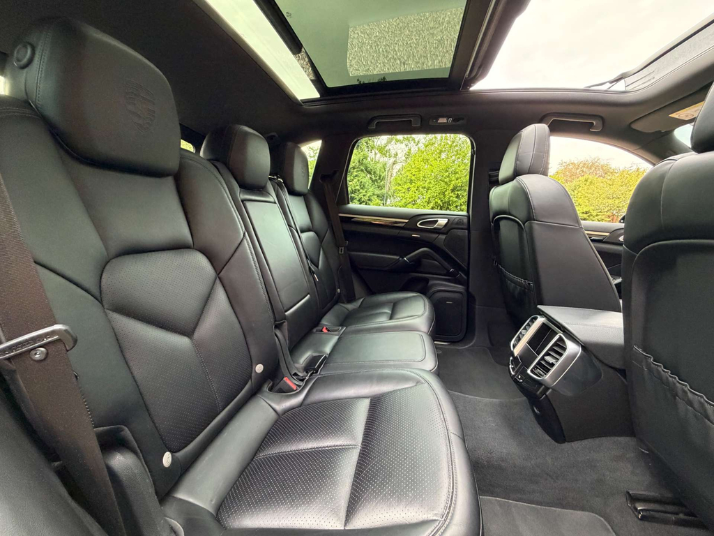 Porsche Cayenne 4.1 S Platinum Edition Tiptronic S Black #35