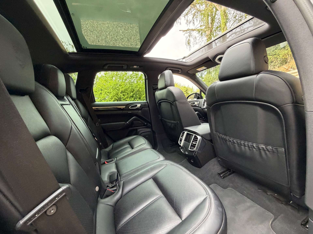 Porsche Cayenne 4.1 S Platinum Edition Tiptronic S Black #34