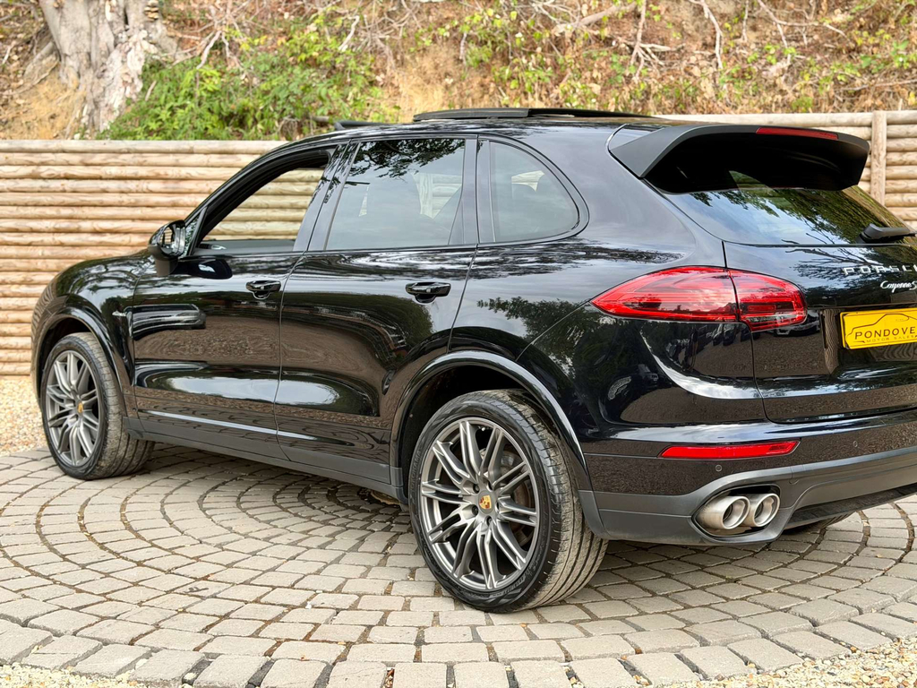 Porsche Cayenne 4.1 S Platinum Edition Tiptronic S Black #89