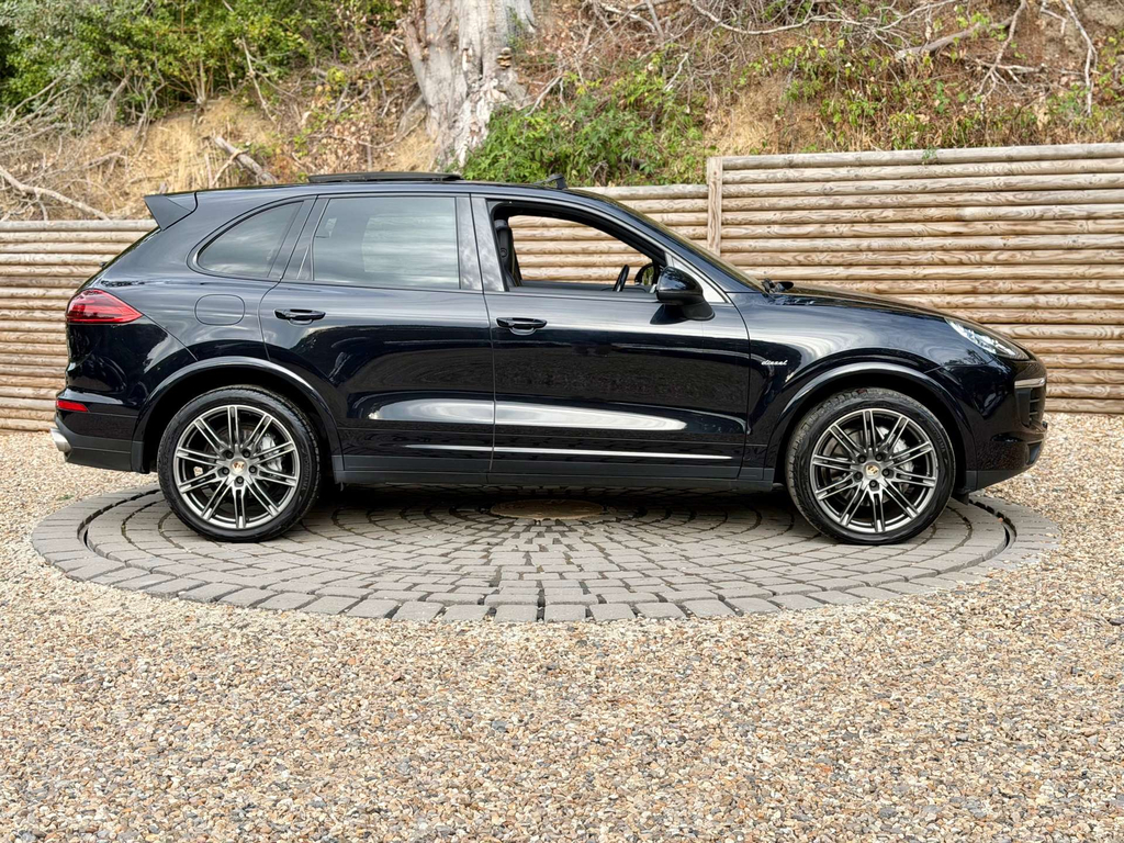 Porsche Cayenne 4.1 S Platinum Edition Tiptronic S Black #22