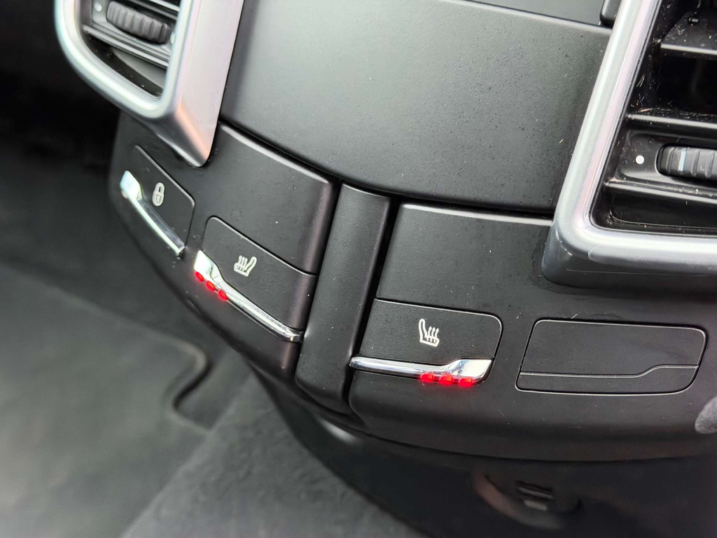 Porsche Cayenne 4.1 S Platinum Edition Tiptronic S Black #69