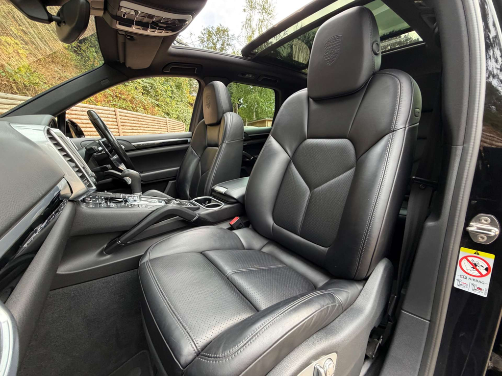 Porsche Cayenne 4.1 S Platinum Edition Tiptronic S Black #28