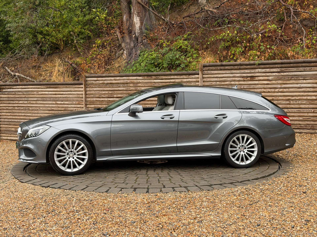 Mercedes-Benz CLS White #8