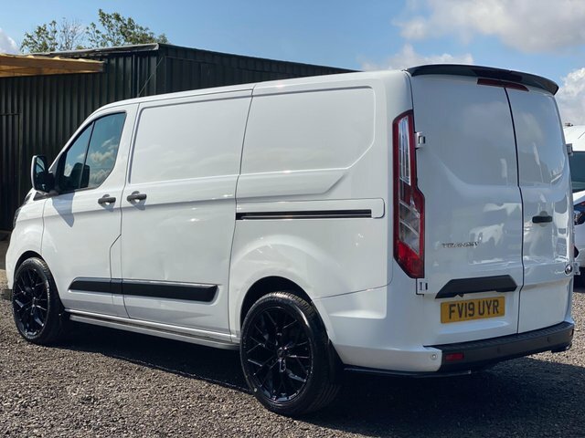 Ford Transit Custom 2.0 300 Ecoblue Trend L1 H1 Euro 6 FV19UYR White #3