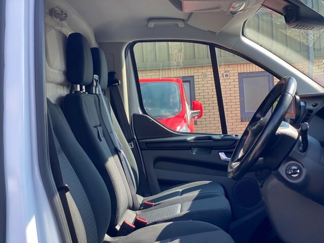 Ford Transit Custom 2.0 300 Ecoblue Trend L1 H1 Euro 6 FV19UYR White #6