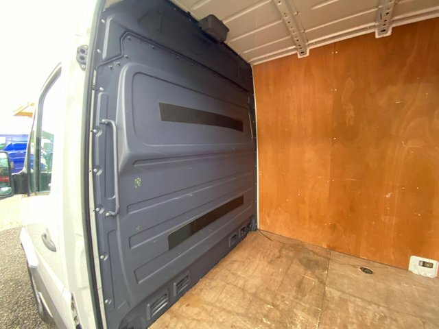Volkswagen Crafter Panel Van 2.0 Tdi Bluemotion Tech Cr35 L2 H3 Silver #8