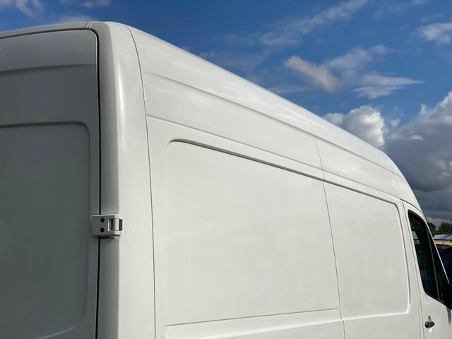 Volkswagen Crafter Panel Van 2.0 Tdi Bluemotion Tech Cr35 L2 H3 Silver #27
