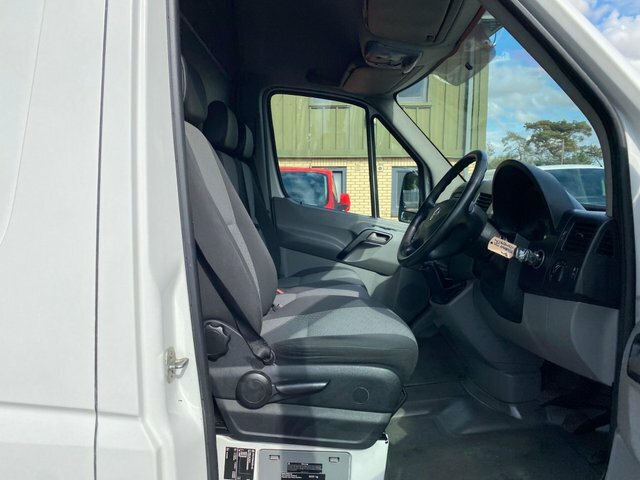 Volkswagen Crafter Panel Van 2.0 Tdi Bluemotion Tech Cr35 L2 H3 Silver #4
