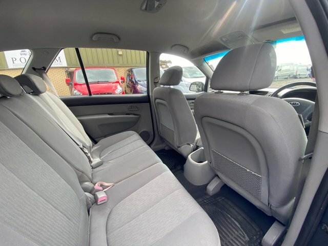 Kia Carens 2.0 Crdi Ls Silver #42