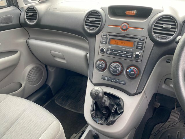 Kia Carens 2.0 Crdi Ls Silver #31