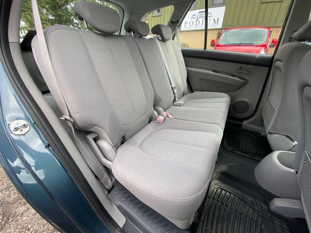 Kia Carens 2.0 Crdi Ls Silver #41