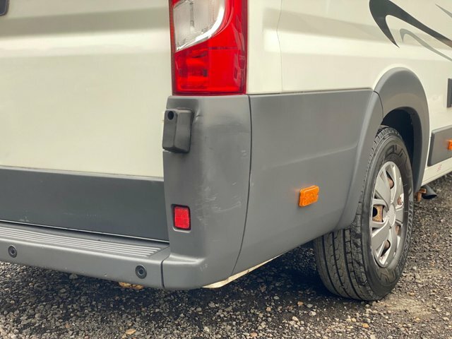 Peugeot Boxer 2L Null Silver #60