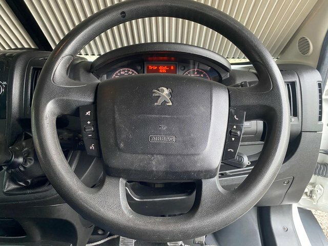 Peugeot Boxer 2L Null Silver #33