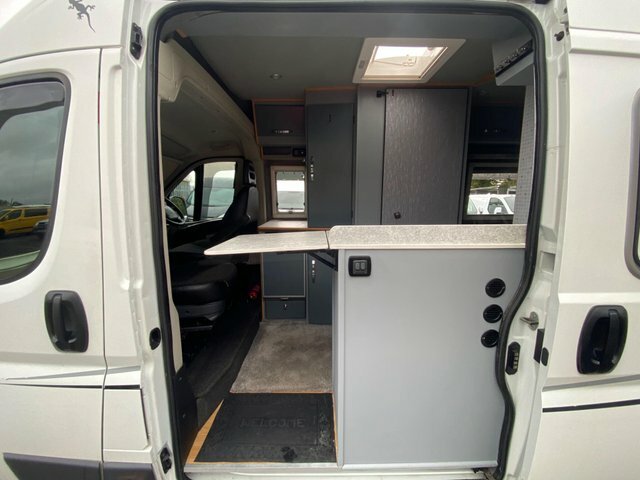 Peugeot Boxer 435 Pro L4h2 2.0 Coachbuilt With Solar-full Kitche White #5