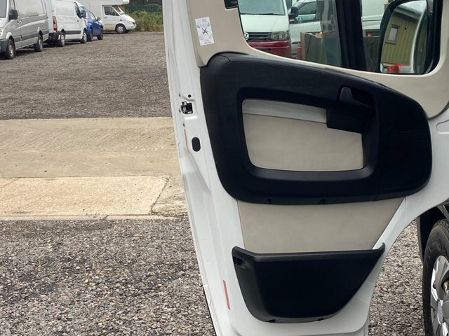 Peugeot Boxer 2L Null Silver #43