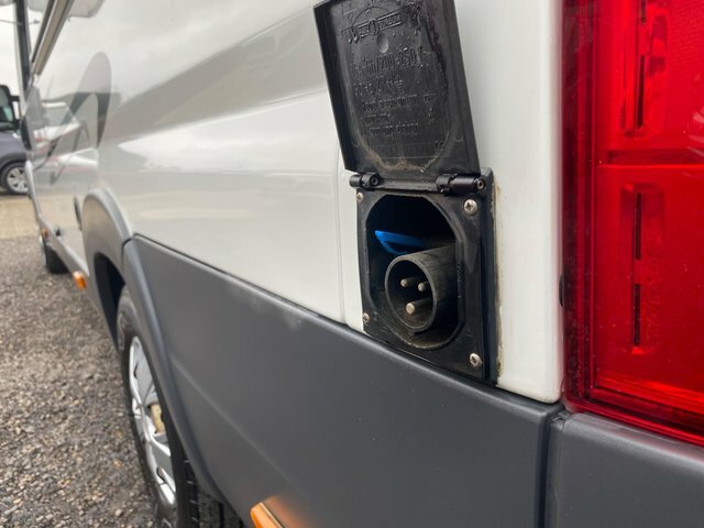 Peugeot Boxer 2L Null Silver #25