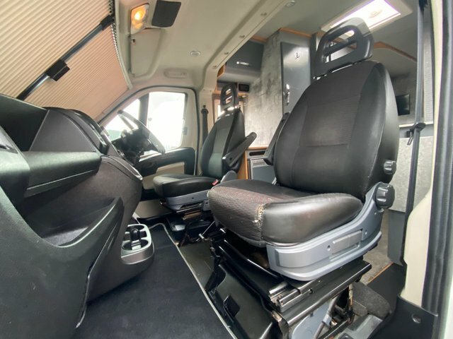 Peugeot Boxer 2L Null Silver #42