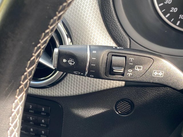 Mercedes-Benz B Class Se White #47