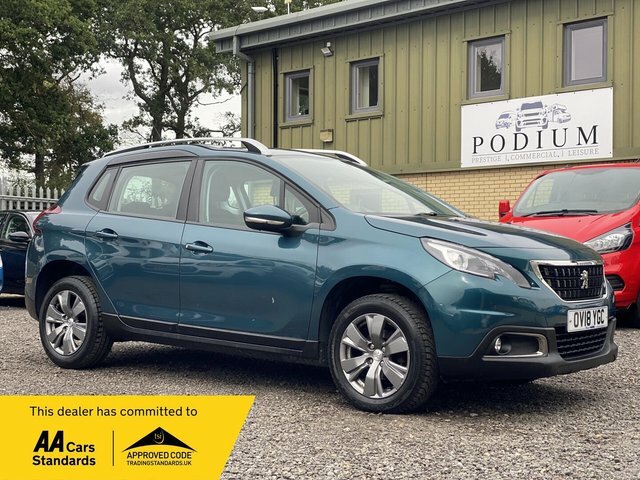 Peugeot 2008 1.2 Puretech Active Euro 6 Green
