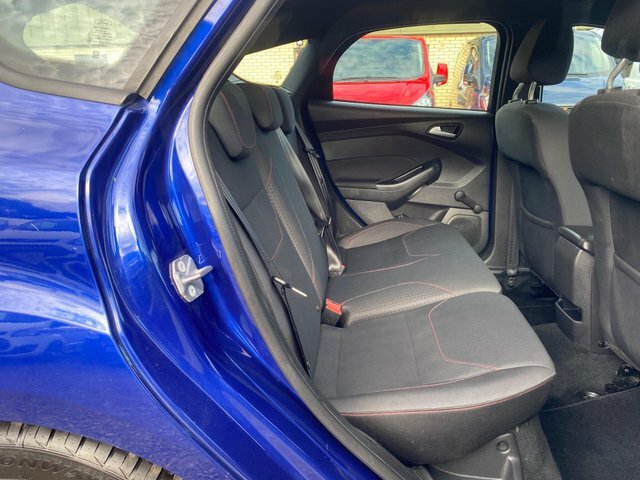 Ford Focus 1.0 Ecoboost 125 St-line Nav Blue #44