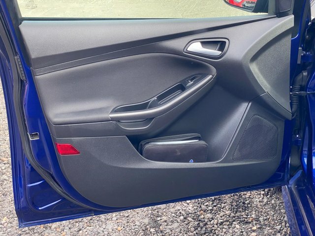 Ford Focus 1.0 Ecoboost 125 St-line Nav Blue #62