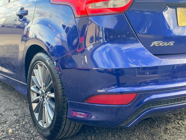 Ford Focus 1.0 Ecoboost 125 St-line Nav Blue #24