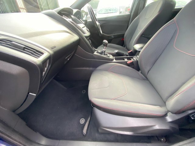 Ford Focus 1.0 Ecoboost 125 St-line Nav Blue #61