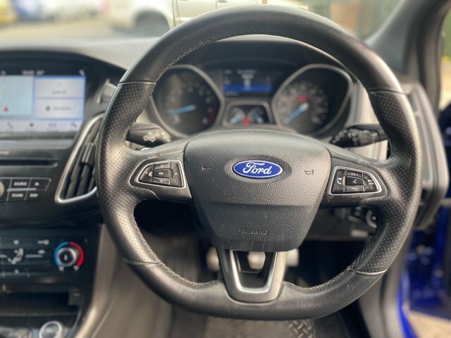 Ford Focus 1.0 Ecoboost 125 St-line Nav Blue #36