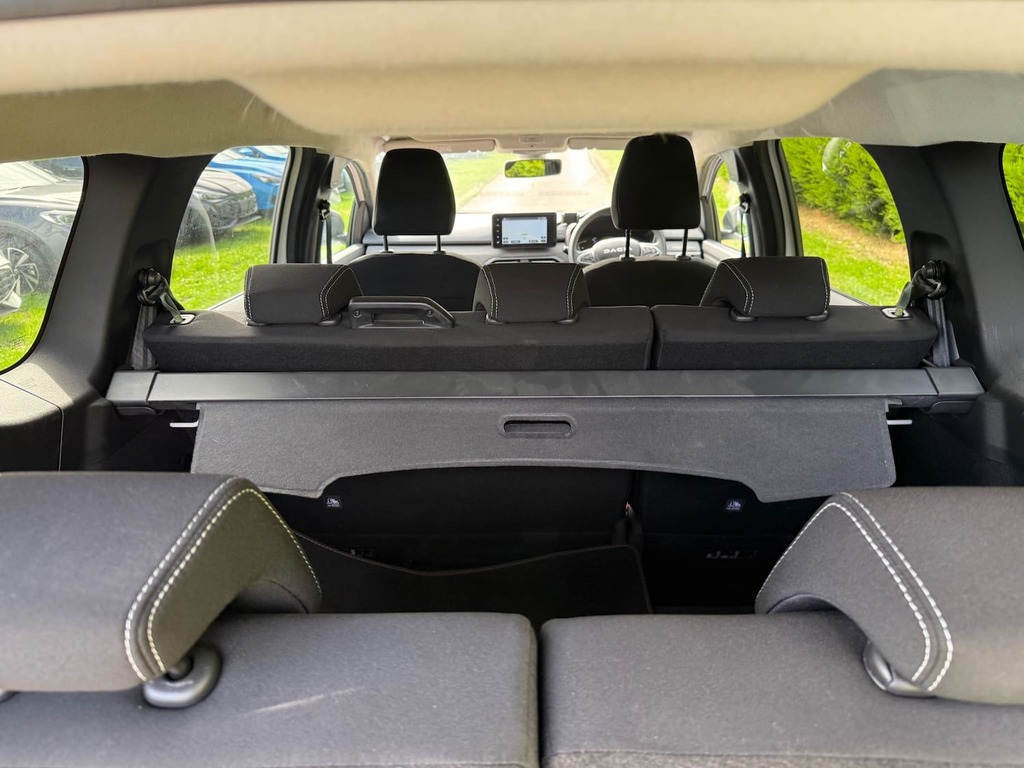Dacia Jogger 1.0 Tce Extreme Se 2023 Grey #13