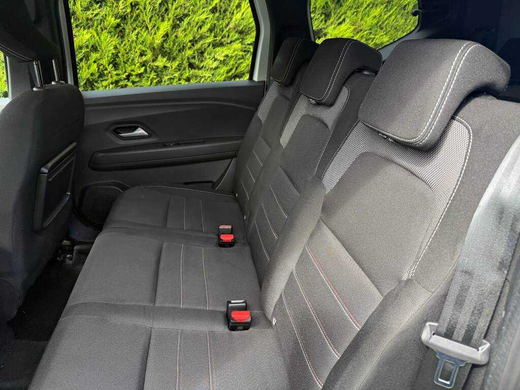 Dacia Jogger 1.0 Tce Extreme Se 2023 Grey #15