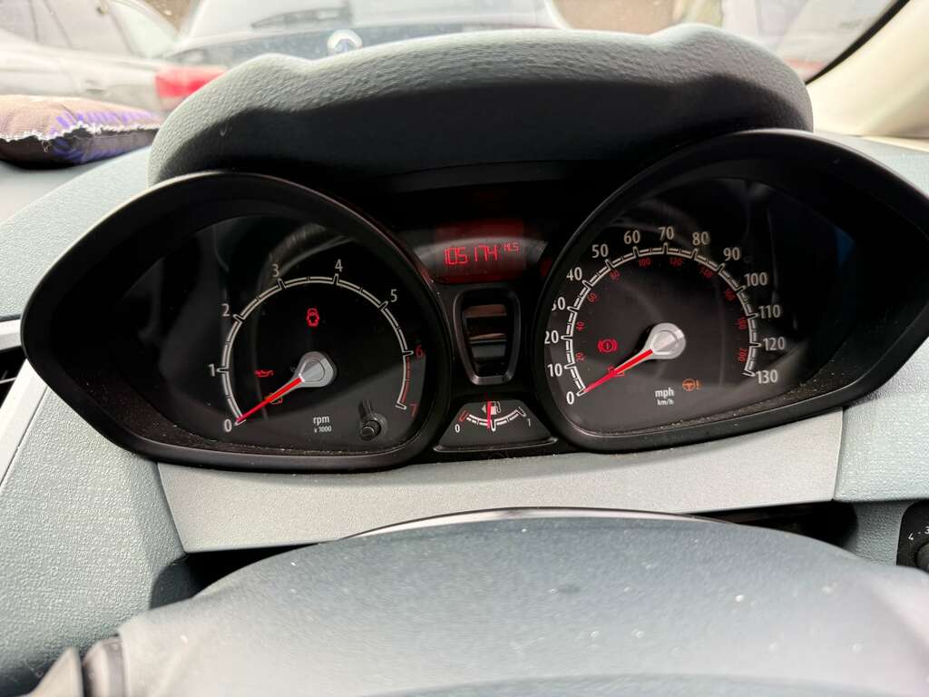 Ford Fiesta Titanium Hatchback Red #12