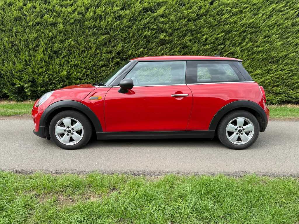Mini Hatch 1.2 One Red #4