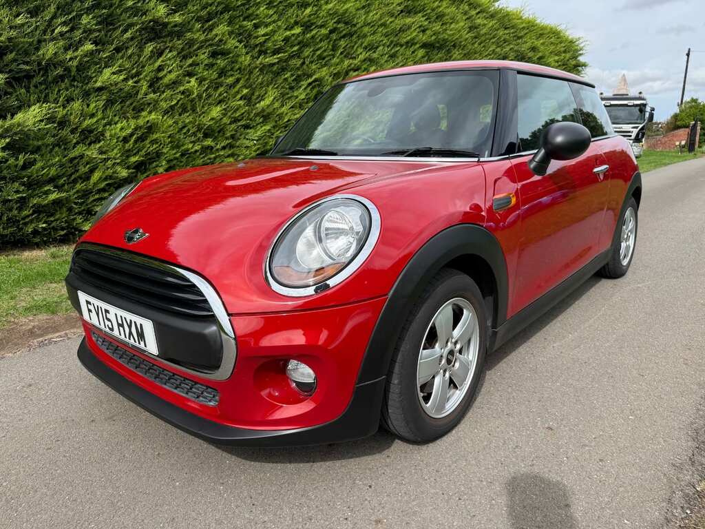 Mini Hatch 1.2 One Red #3