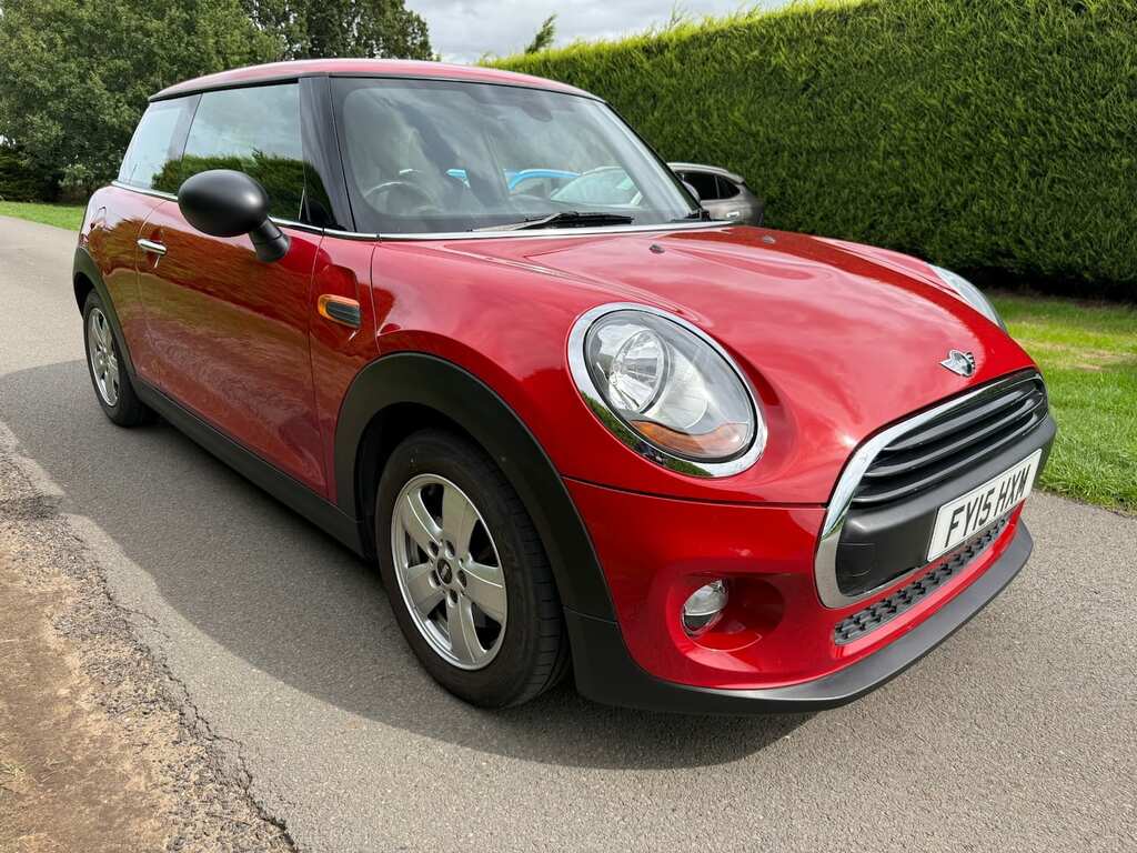 Mini Hatch 1.2 One Red