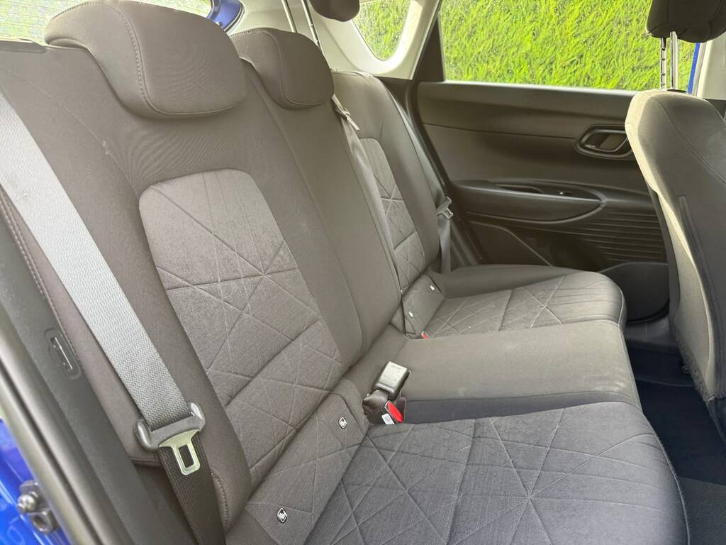 Hyundai Bayon Suv Green #10