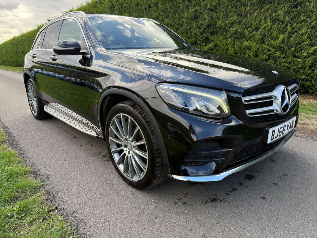 Mercedes-Benz GLC Class Glc 220D 4Matic Amg Line Premium 9G-tronic 