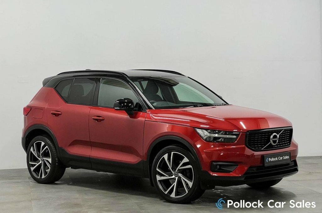 Volvo XC40 2L R-design Pro Red