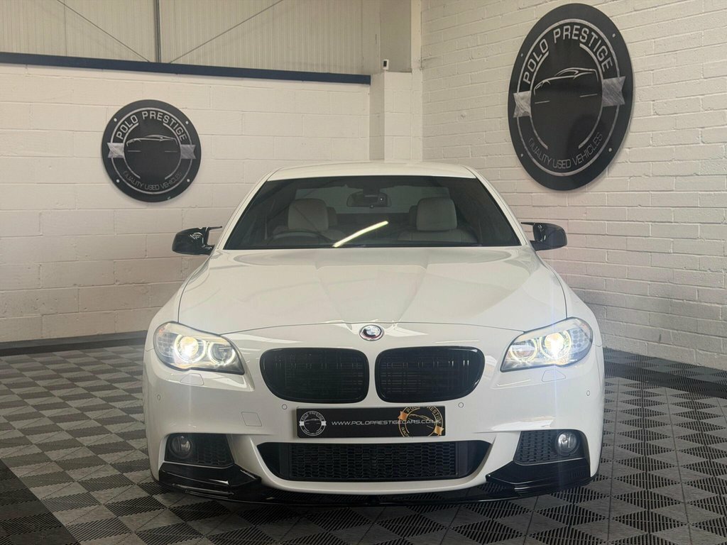 BMW 5 Series Grey #11
