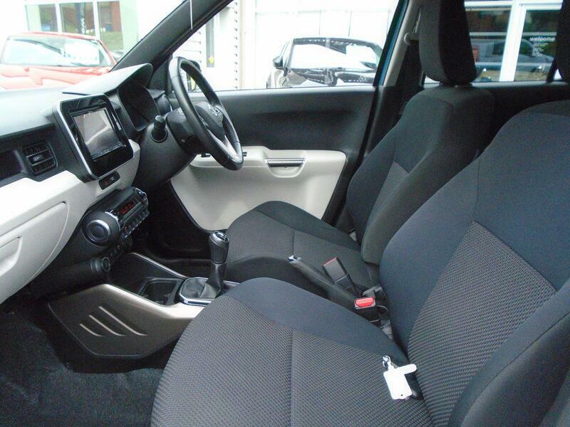 Suzuki Ignis 1.2 Dualjet Sz5 Blue #28