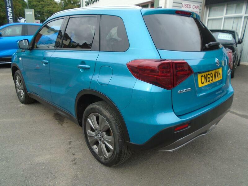 Suzuki Vitara Estate Black #10