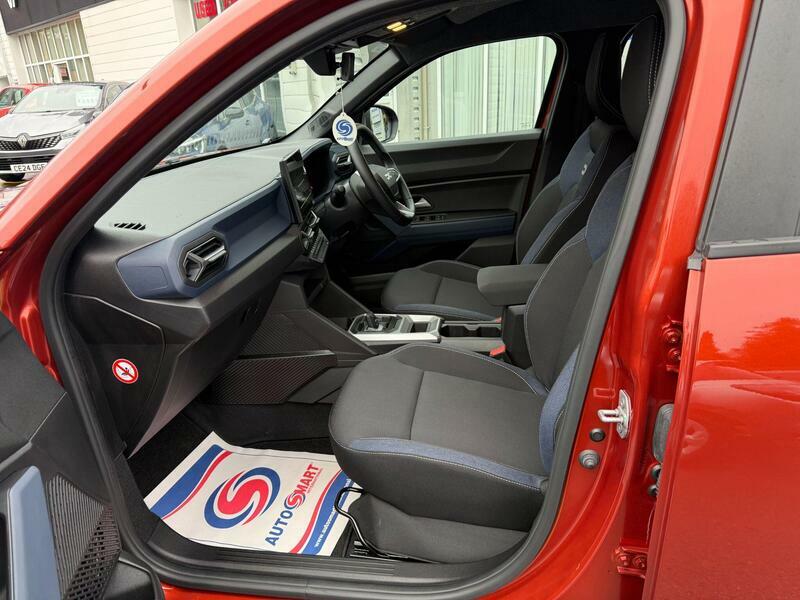 Dacia Duster 1.6 Hybrid 140 Journey Brown #23
